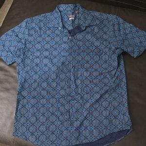 Van Heusen Men's Casual Blue Geometric Shirt